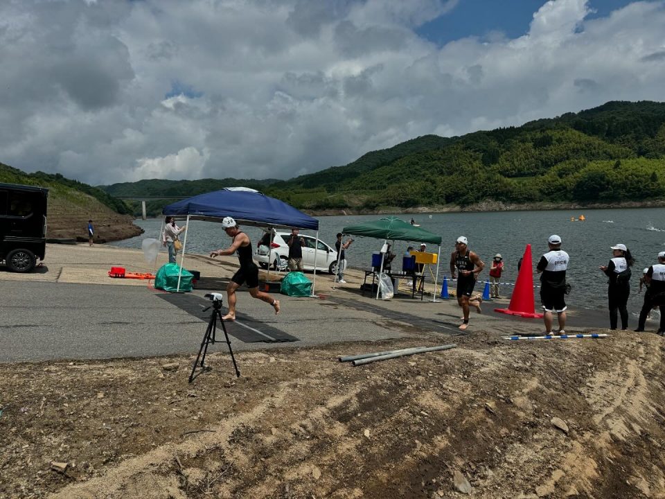 画像：さくらおろち湖スプリントトライアスロン大会（国体選手選考大会）